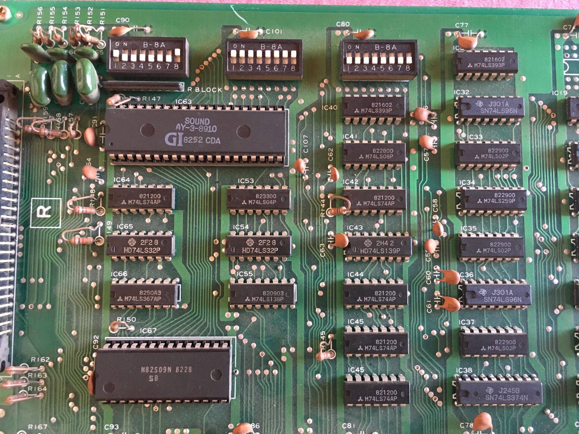 sound PCB component side detail 1