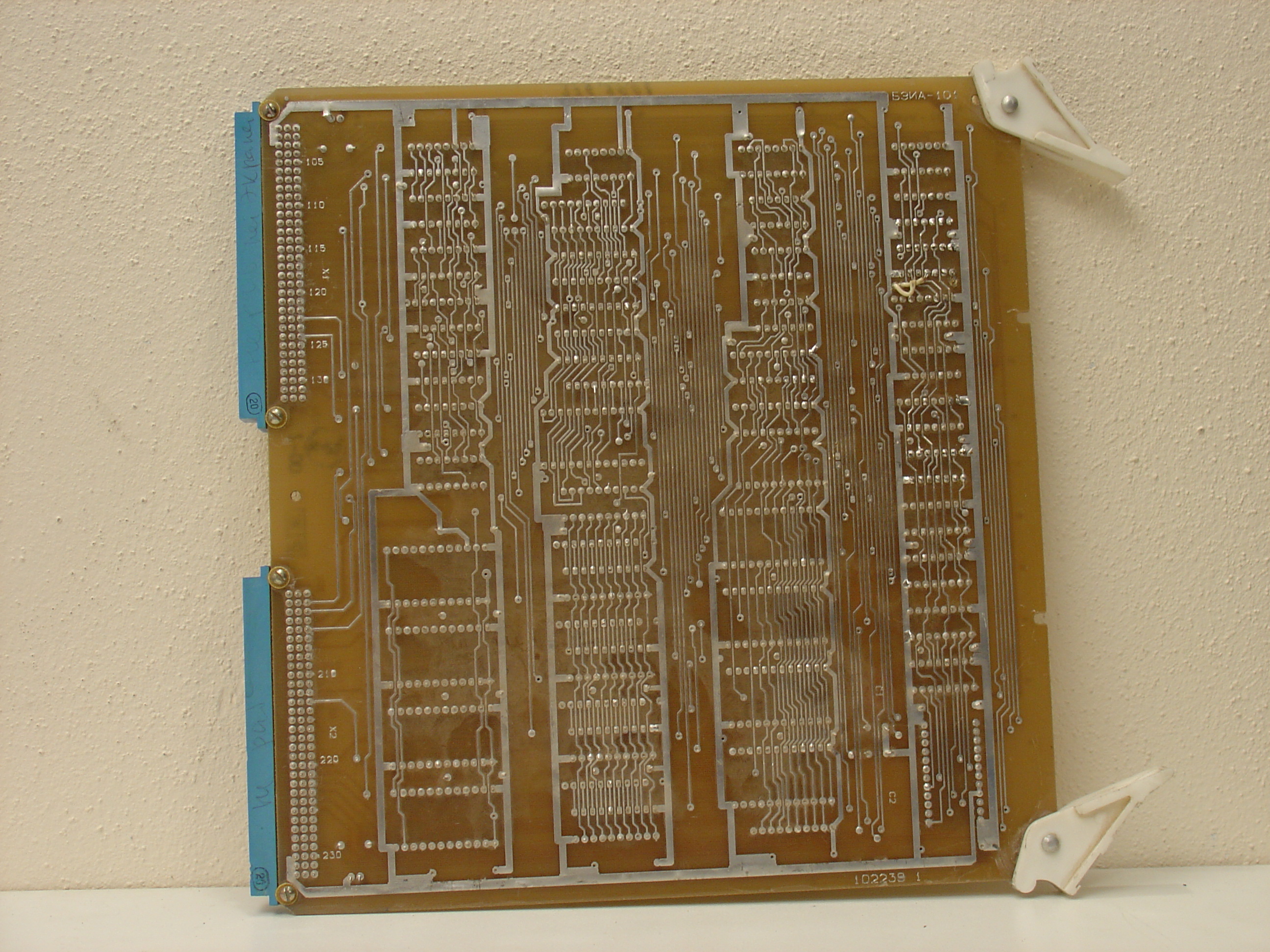 video (101) solder side